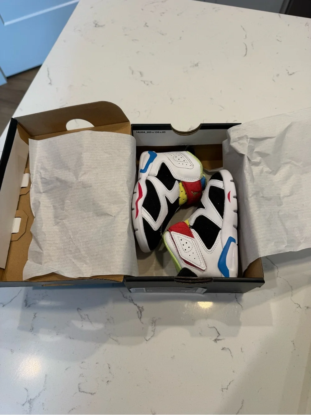 Air Jordan 6 Retro Little Flex Toddlers Size 6C Sneakers Multi White CT4417-103